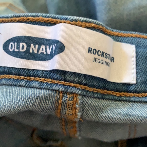 NWOT old navy rockstar jeggings - Picture 4 of 4